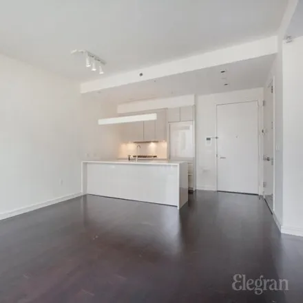 Image 3 - 300 East 23rd Street, New York, NY 10010, USA - House for rent