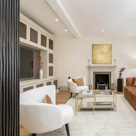 Rent this 3 bed apartment on Washington House in 20 Basil Street, London