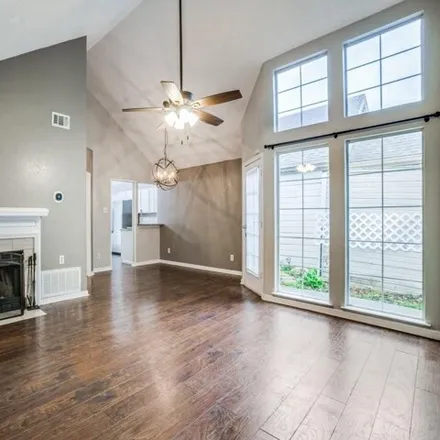 Image 3 - 4129 Shadow Gables Drive, Dallas, TX 75287, USA - House for rent