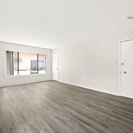 Image 4 - Melrose Avenue, West Hollywood, CA 90069, USA - Apartment for rent