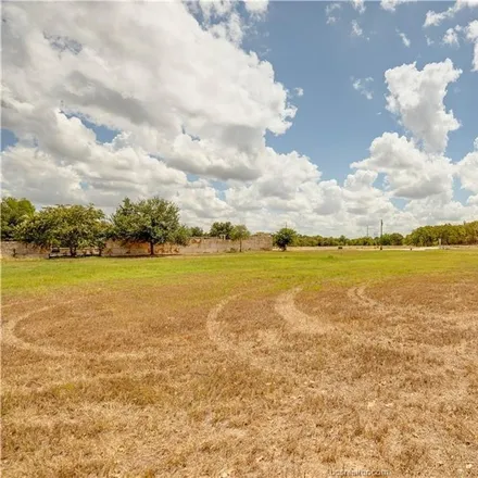 Image 5 - 8742 Rolling Hill Trail, College Station, TX 77845, USA - House for sale