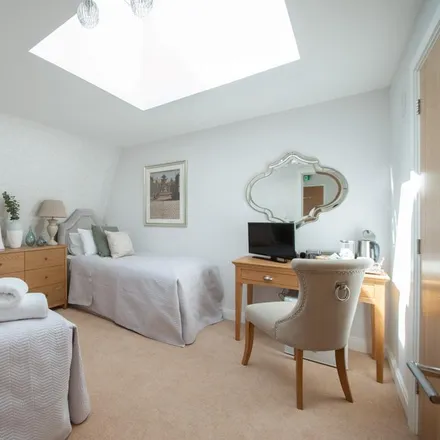 Image 5 - 45 Pitman Court, Bath, BA1 8BE, United Kingdom - Apartment for rent