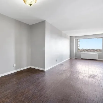 Image 7 - 1020 Grand Concourse, New York, NY 10456, USA - Apartment for sale