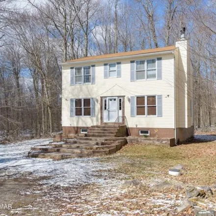 Buy this 4 bed house on 5098 Spruce Lane in Coolbaugh Township, PA 18466