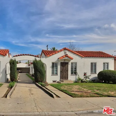 Buy this studio townhouse on 1016 South Vancouver Avenue in Winter Gardens, East Los Angeles