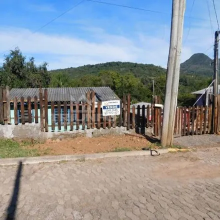 Buy this 2 bed house on Rua Paraíba in Encosta da Serra, Três Coroas - RS