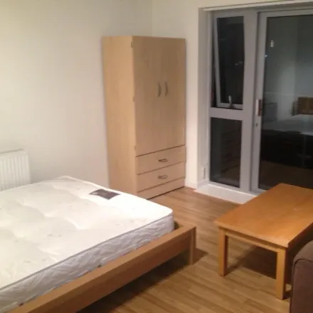 Image 3 - Ducaine Apartments, Merchant Street, London, E3 4PG, United Kingdom - Room for rent