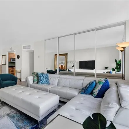 Image 4 - 10275 Collins Ave Apt 406, Bal Harbour, Florida, 33154 - Condo for rent