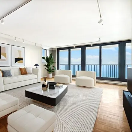 Image 4 - 1212 Lake Shore Drive Condominium, 1212 North Lake Shore Drive, Chicago, IL 60610, USA - Condo for sale