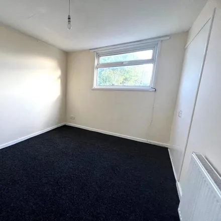 Image 9 - Axdane, Hull, HU6 9AG, United Kingdom - Townhouse for rent