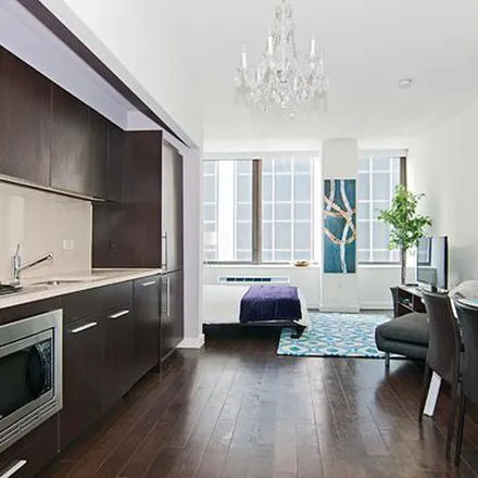 Image 9 - 111 Wall Street, New York, NY 10005, USA - Apartment for rent