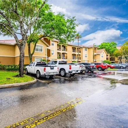 Buy this 3 bed condo on Building 9 in 151 Southwest 117th Avenue, Pembroke Pines