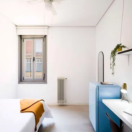 Image 3 - Calle de San Lorenzo, 20, 28004 Madrid, Spain - Apartment for rent