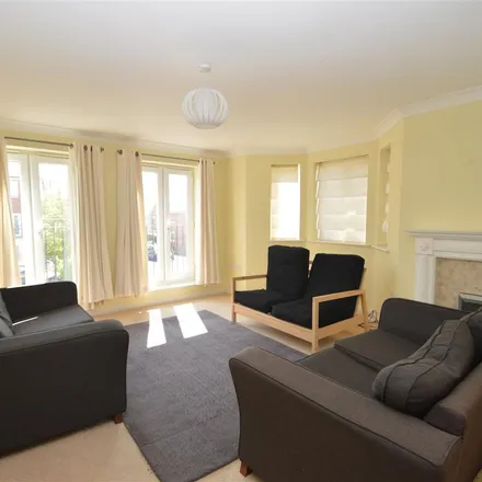 Image 7 - 3 Thackeray, Bristol, BS7 0NX, United Kingdom - Townhouse for rent