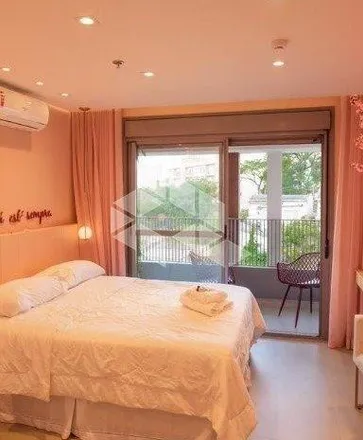 Buy this 1 bed apartment on Rua Doutor Nicolau de Sousa Queirós 473 in Paraíso, São Paulo - SP