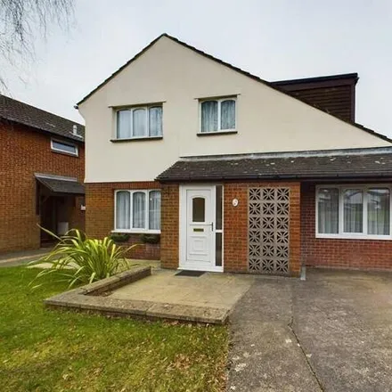 Buy this 4 bed house on Gareth Close in Cardiff, CF14 9AN