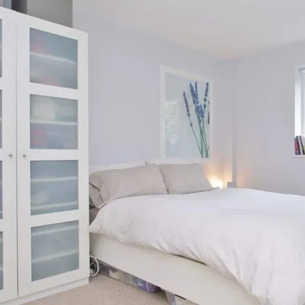 Rent this 2 bed apartment on London in SE1 1ED, United Kingdom