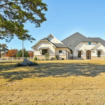 Buy this 4 bed house on 33 North Oaks Road in Harrah, Oklahoma County