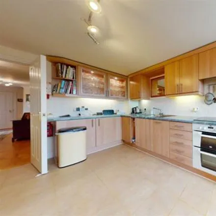 Image 7 - Buxton Road, Wyke Regis, DT4 9PG, United Kingdom - Apartment for sale