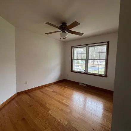 Rent this 3 bed apartment on 5819 Judith Road in Whigville, Kent County