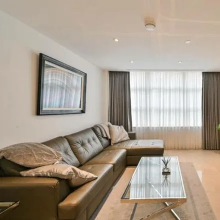 Rent this 1 bed apartment on Westminster City Council Offices in Vauxhall Bridge Road, London