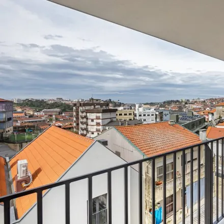 Image 7 - Rua Fervença, 4430-109 Vila Nova de Gaia, Portugal - Apartment for rent