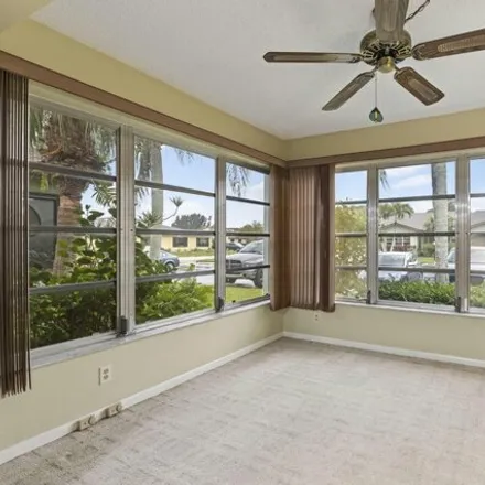 Image 5 - 1707 Lakefront Boulevard, Fort Pierce, FL 34982, USA - Condo for sale