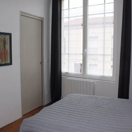 Image 5 - 119 Rue Pierre Loti, 17300 Rochefort, France - Apartment for rent