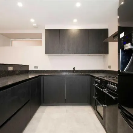 Image 1 - Lyndhurst Road, London, NW3 5PB, United Kingdom - Apartment for rent