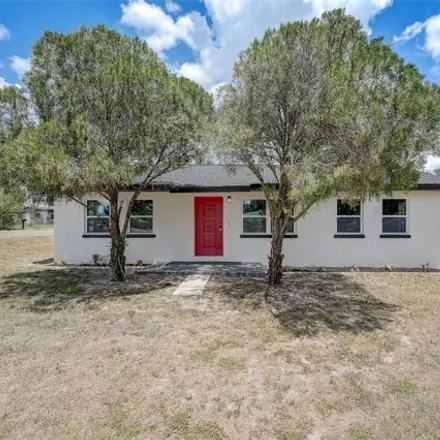 Buy this 3 bed house on 107 Canal Street in Auburndale, FL 33823