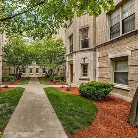 Rent this 1 bed condo on 1446-1452 West Thorndale Avenue in Chicago, IL 60660