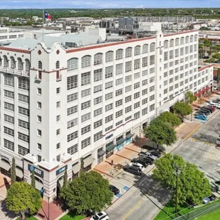 Image 2 - Montgomery Plaza, 2600 West 7th Street, Fort Worth, TX 76107, USA - Condo for sale