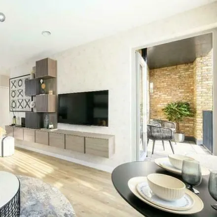 Buy this studio apartment on Garrick Drive in Glyndon, London