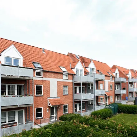 Rent this 2 bed apartment on Allegade 35 in 8700 Horsens, Denmark