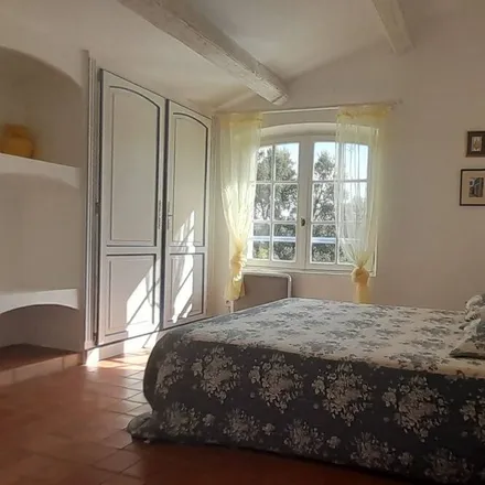 Rent this 4 bed house on Service départemental d'incendie et de secours du Var in 24 Allée de Vaugrenier, 83490 Le Muy