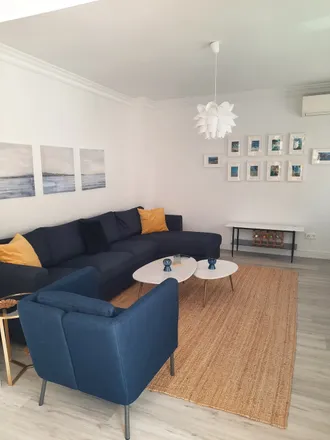 Image 9 - Paseo de Reding, 47, 29016 Málaga, Spain - Apartment for rent