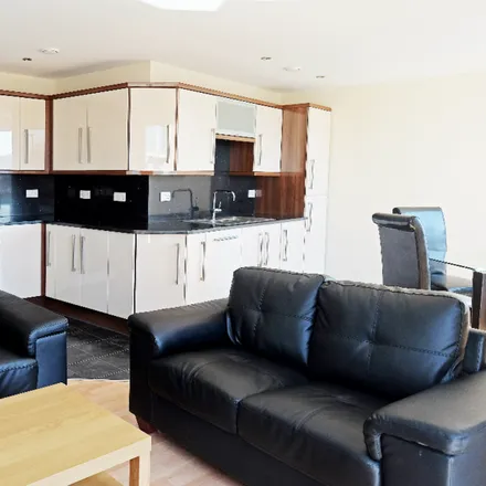 Rent this 4 bed apartment on MAF Properties in 114 Ecclesall Road, Sheffield