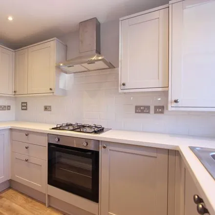 Rent this 2 bed townhouse on Wiltshire Crescent in Basingstoke, RG22 5FE