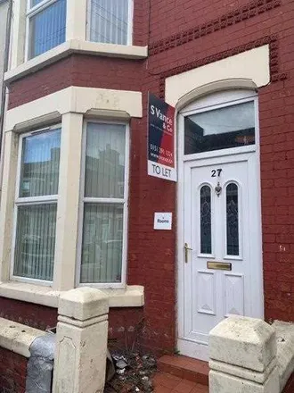 Rent this 4 bed townhouse on Liscard Road in Liverpool, L15 0HH