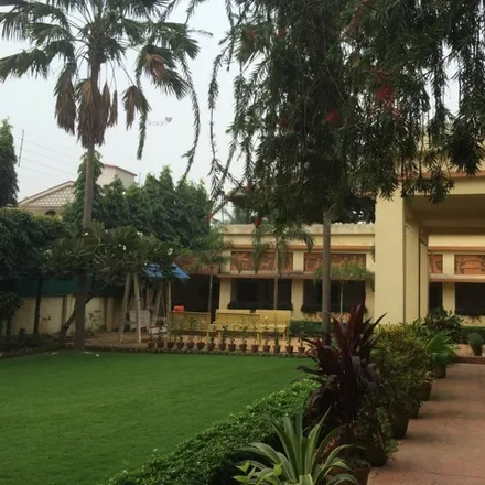 Buy this 6 bed house on unnamed road in Santiniketan, Bolpur - 731235