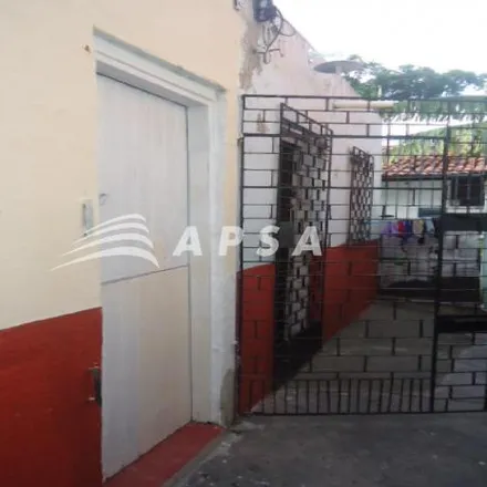 Rent this 1 bed house on Rua Cruz Abreu 895 in São João do Tauape, Fortaleza - CE