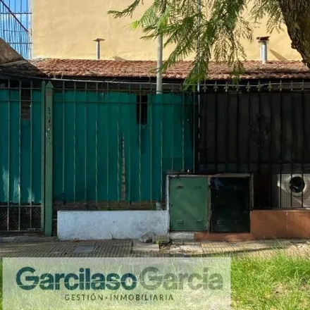 Buy this studio house on Leandro N. Alem 2385 in Partido de Morón, Castelar