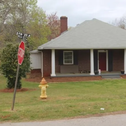 Buy this 4 bed house on 197 Johnston Road in Ninety Six, Greenwood County