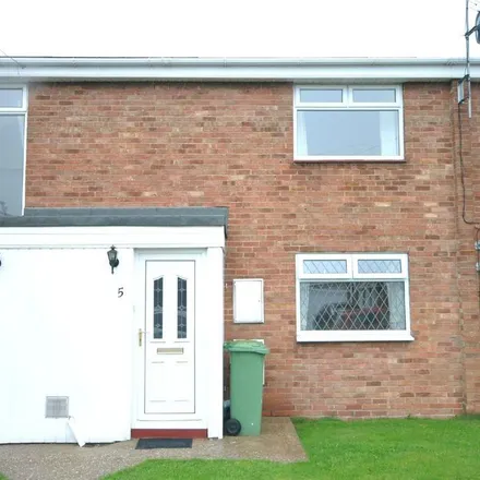 Rent this 2 bed apartment on Claymore Close in Cleethorpes, DN35 8EN