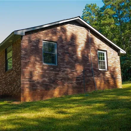 Rent this 3 bed house on 301 English Road in Henry County, GA 30253