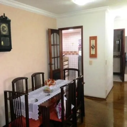 Buy this 2 bed apartment on Rua Desembargador Lima Castro in Cubango, Niterói - RJ
