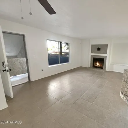 Image 2 - 1645 West Baseline Road, Mesa, AZ 85202, USA - Apartment for sale