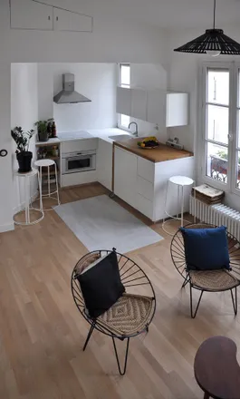 Image 7 - 19 Rue Muller, 75018 Paris, France - Apartment for rent