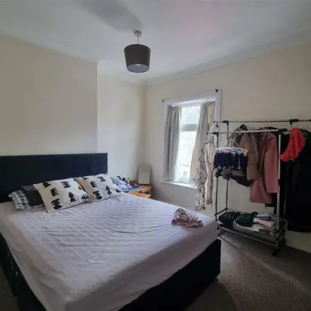 Image 5 - Chatsworth Street, Sutton-in-Ashfield, NG17 4FT, United Kingdom - Townhouse for sale