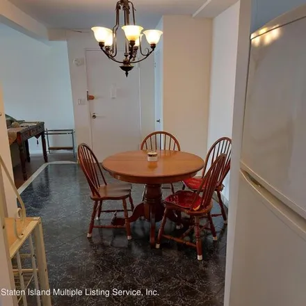 Image 5 - 20 Cliff Street, New York, NY 10305, USA - Apartment for sale